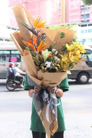  BO0032 - SẮC XUÂN VÀNG 