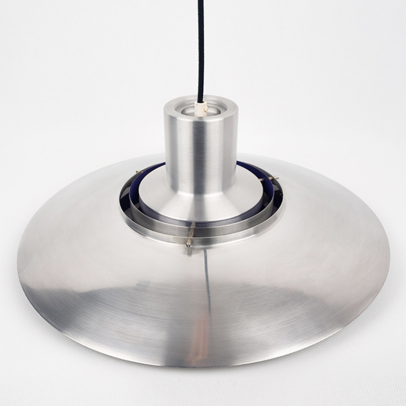 ĐÈN TRANG TRÍ SUTU DEN0430