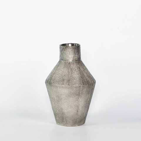  LỌ HOA TRANG TRÍ JINNI 