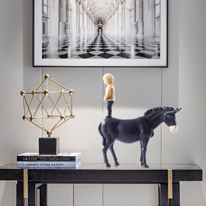 TƯỢNG TRANG TRÍ PEE