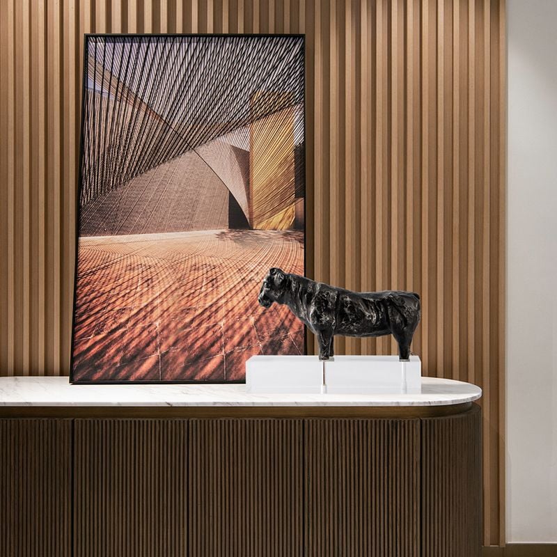 TƯỢNG TRANG TRÍ COWHIDE