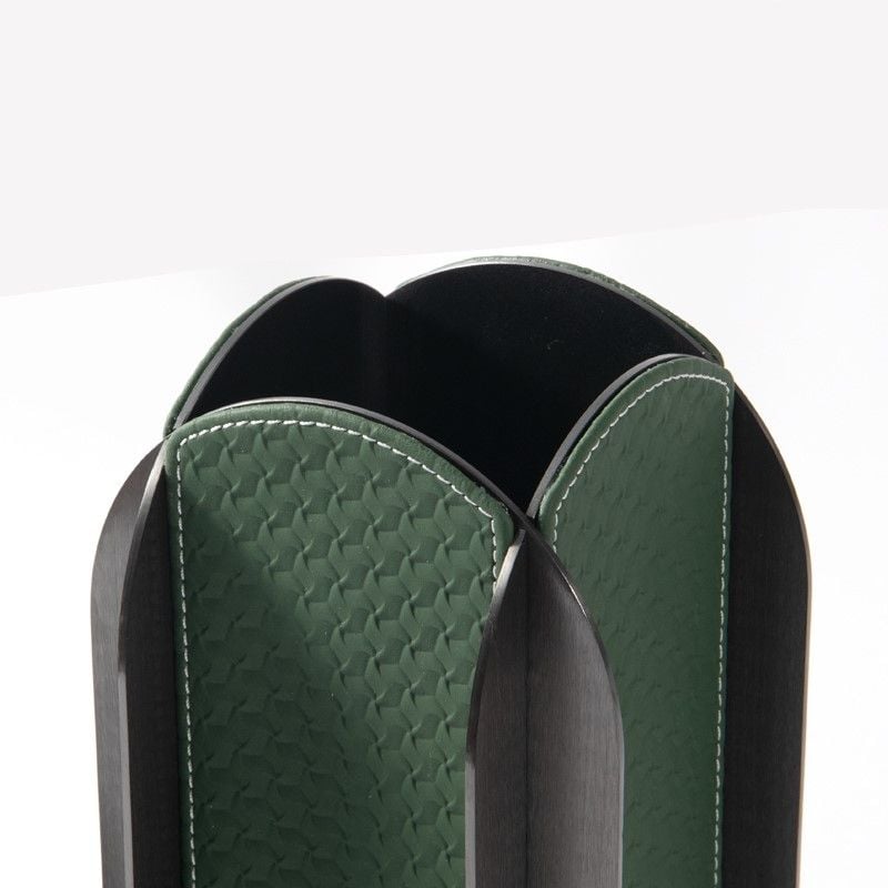 LỌ HOA TRANG TRÍ STICH