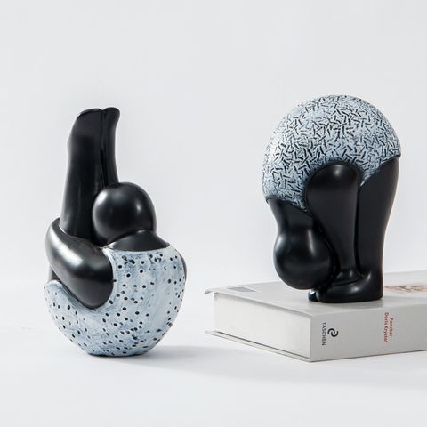  TƯỢNG TRANG TRÍ STRECHING 