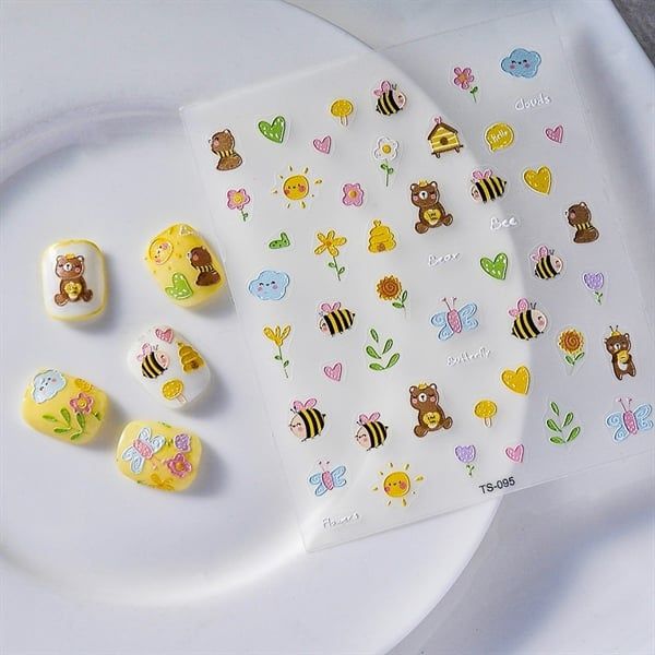  Sticker dán móng gấu ong 095 