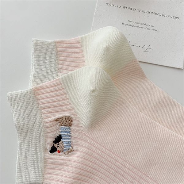  Tất Xiaohesi cổ ngắn cún xúc xích 