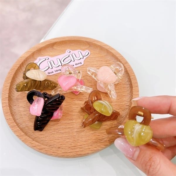  Kẹp càng cua trái tim mini 