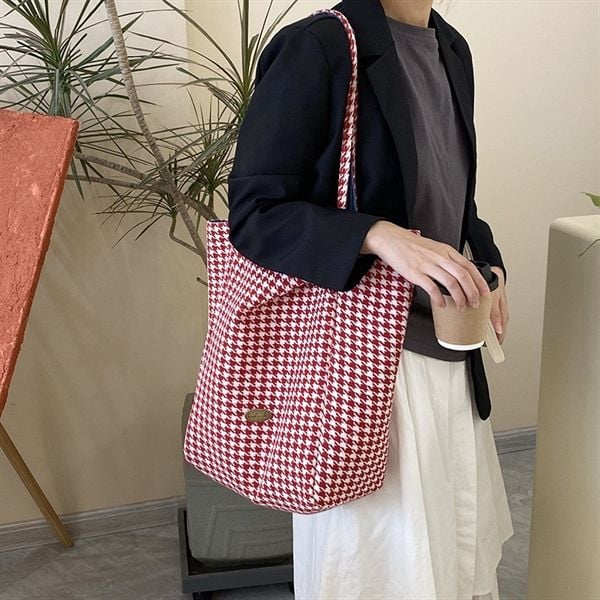  Túi tote 2 mặt BeYou Merci kẻ đỏ 