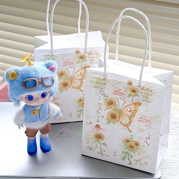  Túi quà quai giấy bướm hoa hướng dương 