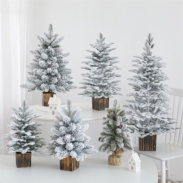  Cây thông phủ tuyết kèm chậu + đèn decor Giáng Sinh 