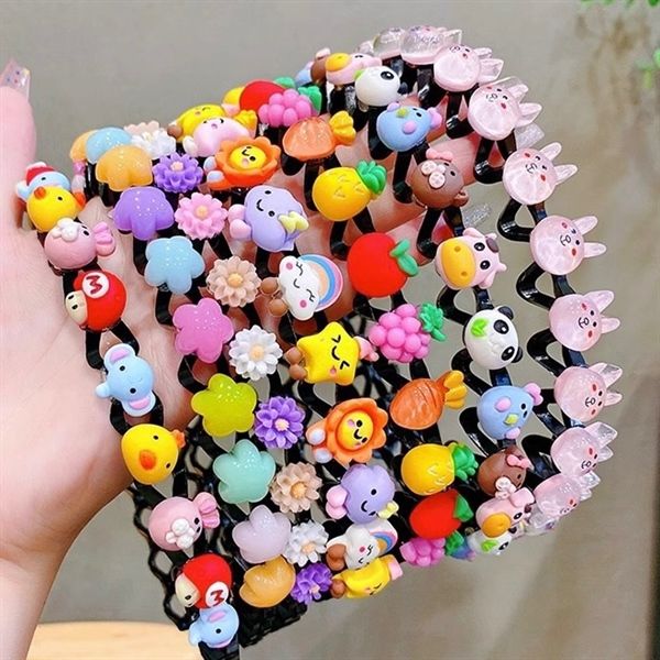  Bờm đính charm hình dễ thương 