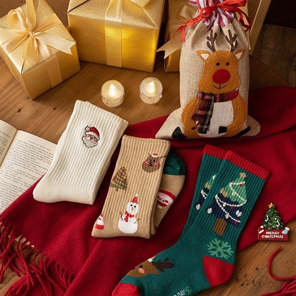  Set 3 tất Giáng Sinh kèm túi tuần lộc 