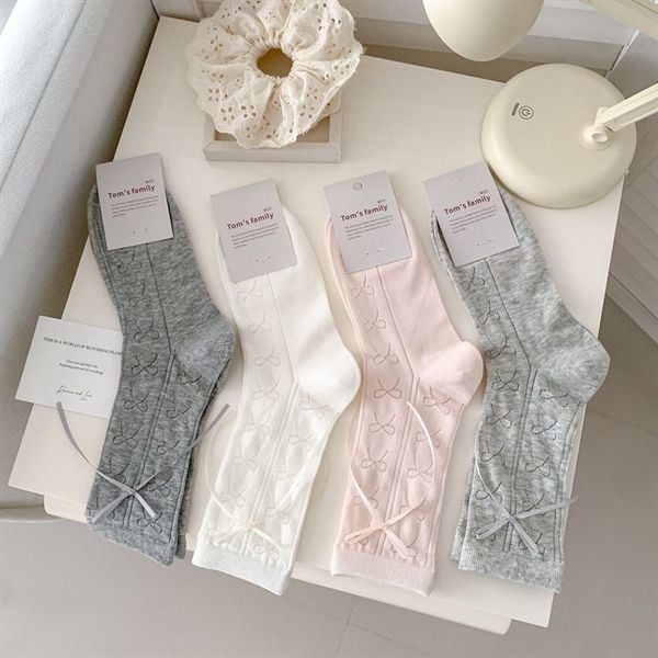  Tất Tom's family hoạ tiết nơ gân 