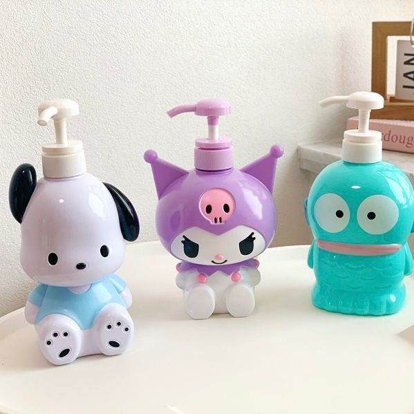  Chai đựng sữa tắm Sanrio 