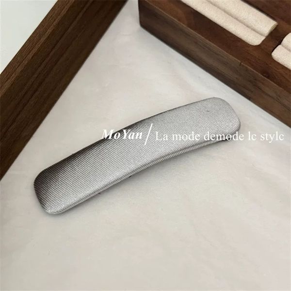  Kẹp tóc chữ nhật vải satin 