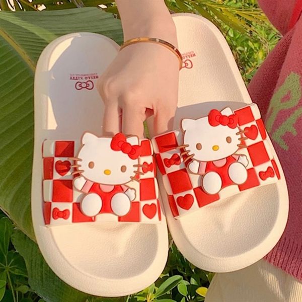  Dép Hello Kitty nổi kẻ caro đỏ 