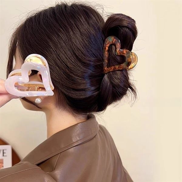  Kẹp càng cua trái tim xà cừ 