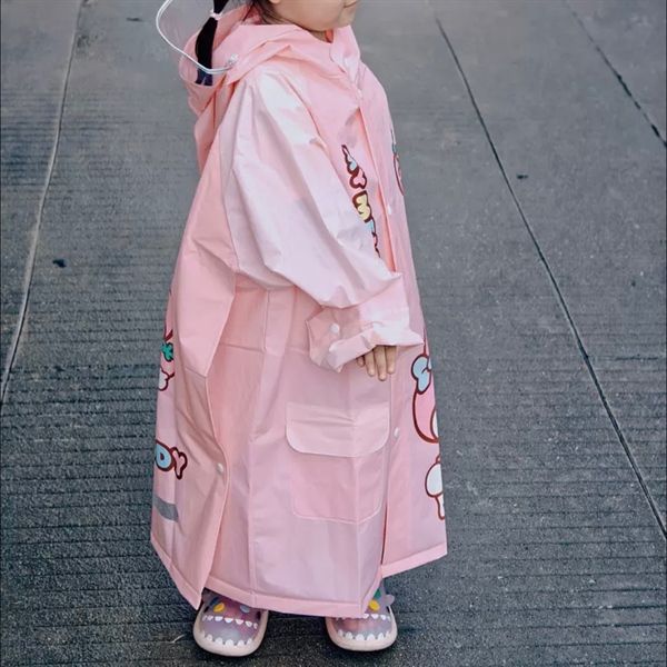  Áo mưa Sanrio + túi đựng 