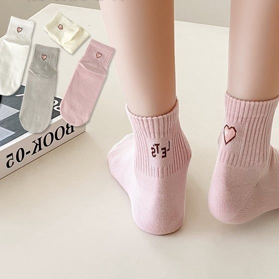  Tất SKSTMG trái tim pixel 