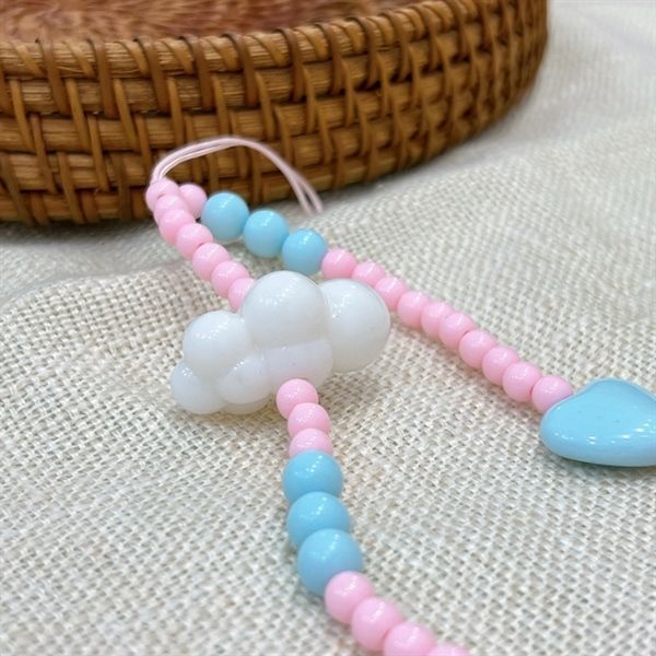  Dây charm móc điện thoại mây trái tim xanh 