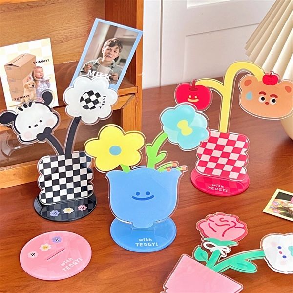  Kẹp ảnh mica dễ thương để bàn 