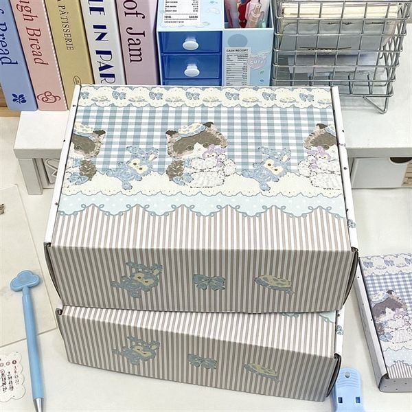  Hộp quà gập mèo caro 25x19x9cm 