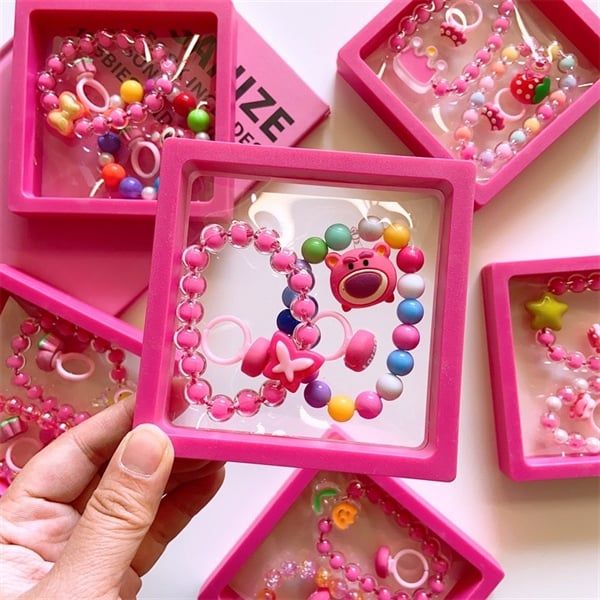  Hộp 2 vòng tay + 2 nhẫn bé gái 