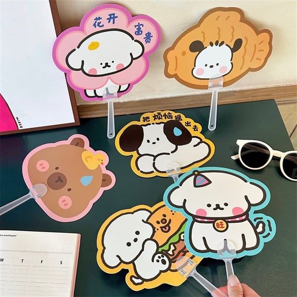  Quạt thú cầm tay thú màu sắc 