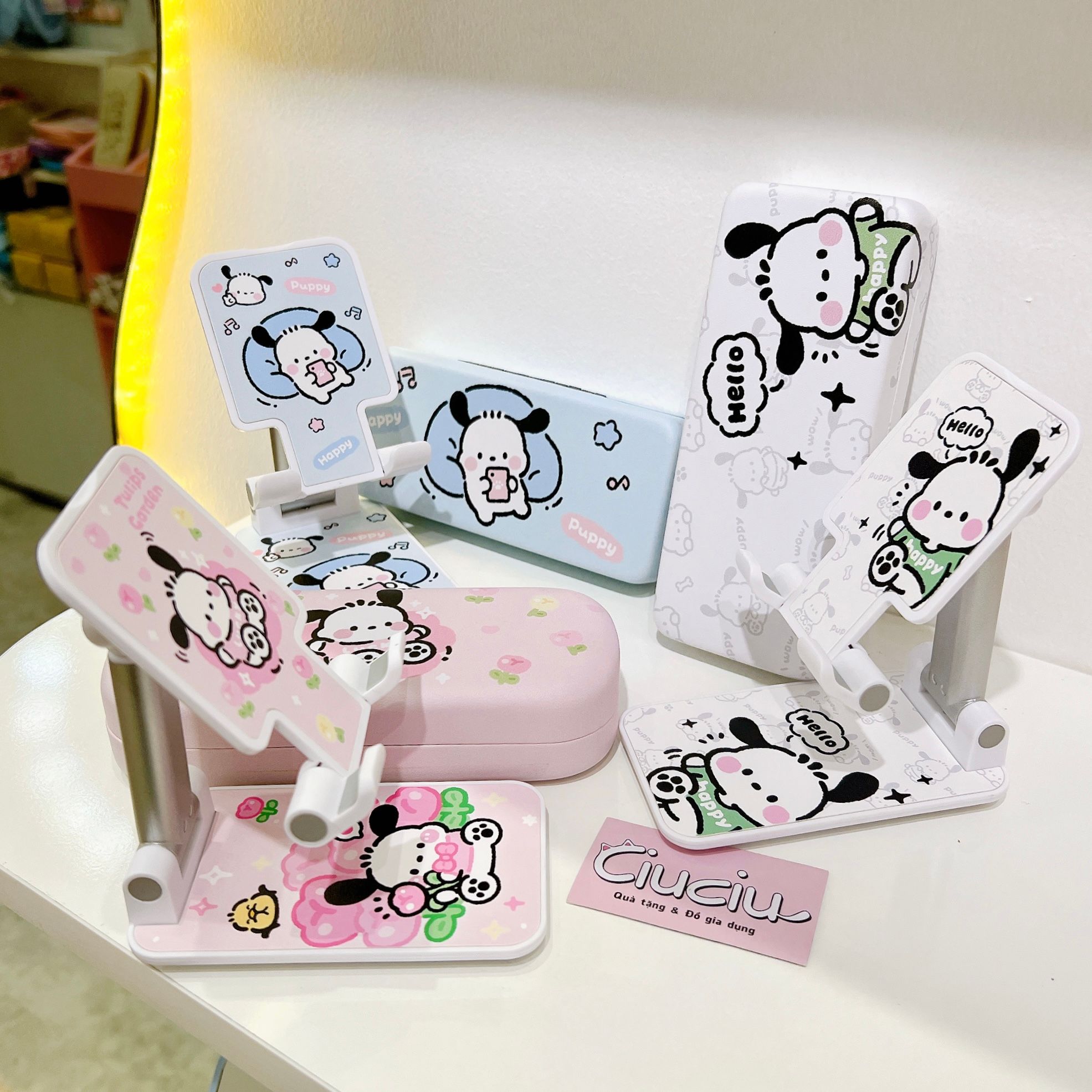  Kê điện thoại gập gọn Sanrio 