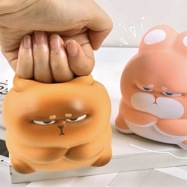  Squishy thỏ cau có 9x11cm 