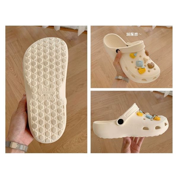  Dép cross charm ong gấu bánh 