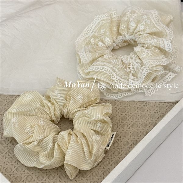  Scrunchies hoa nhí sọc ngang 