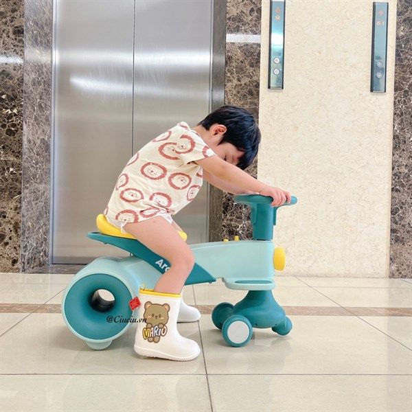  Ủng đi mưa cho bé gấu Mario 