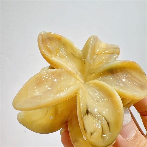  Kẹp càng cua hoa sứ màu loang 