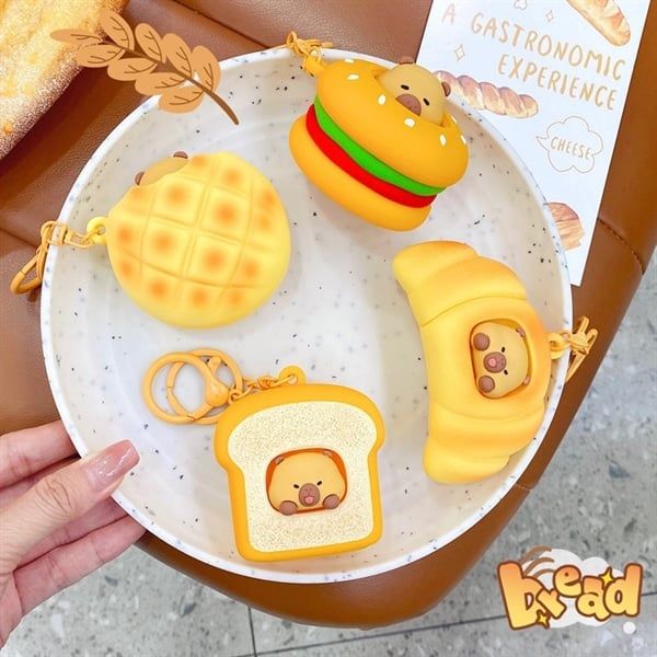  Móc khoá Capybara bóp bánh 