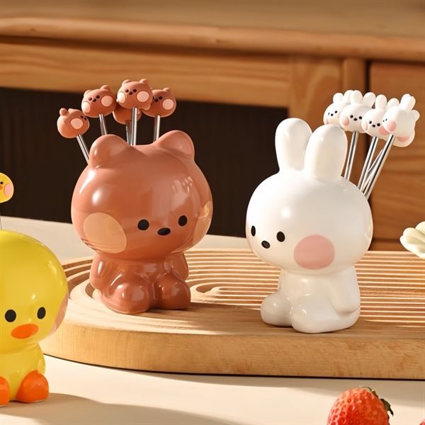  Set dĩa ăn trái cây Line Friends 