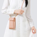  Túi ví + hộ chiếu + điện thoại 
