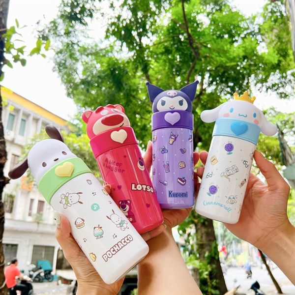  Bình giữ nhiệt Sanrio đầu silicon 350ml 