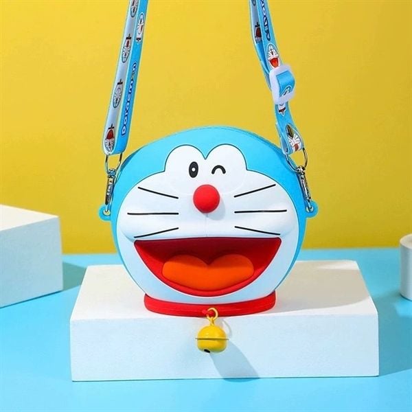 Túi silicon Doraemon đeo chuông 
