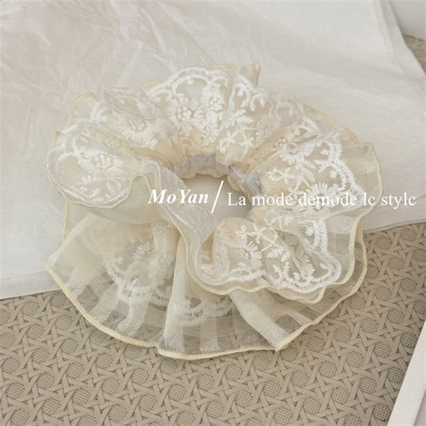  Scrunchies caro mix ren trắng 