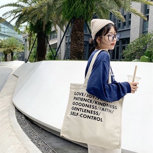  Túi tote slogan Love/Joy/Peace 39x36cm 