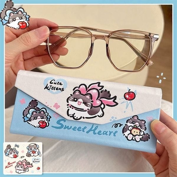  Hộp kính tam giác + lau kính mèo táo 