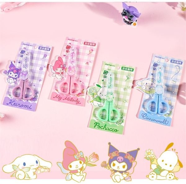  Kéo Sanrio + bọc đầu đính charm 