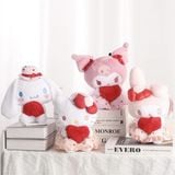  Gấu bông Sanrio ôm trái tim hoa hồng 24cm 