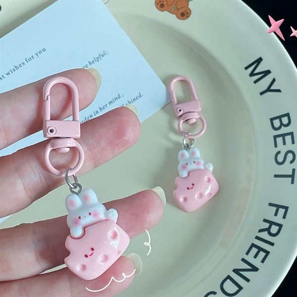  Móc khoá mini thỏ phomai hồng 