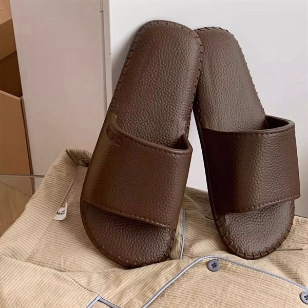  Dép mũi vuông viền gân chỉ 