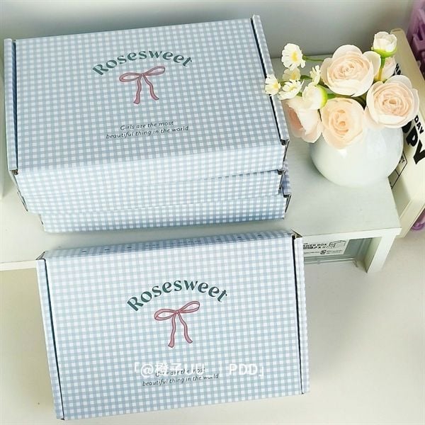  Hộp quà gập Rose Sweet caro xanh 20x13cm 