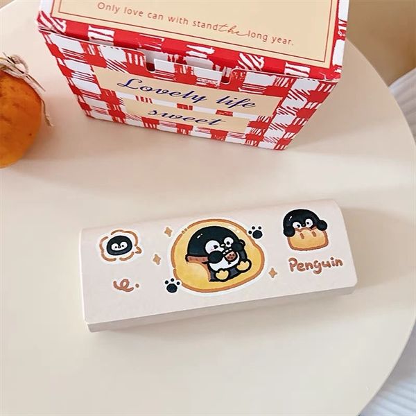  Hộp kính+lau kính cánh cụt ghế vàng 
