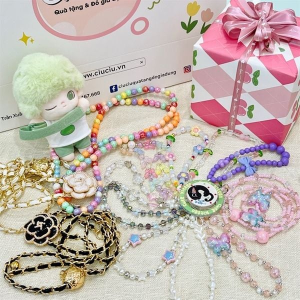  Dây charm đeo điện thoại hoa ánh xà cừ hạt vuông 