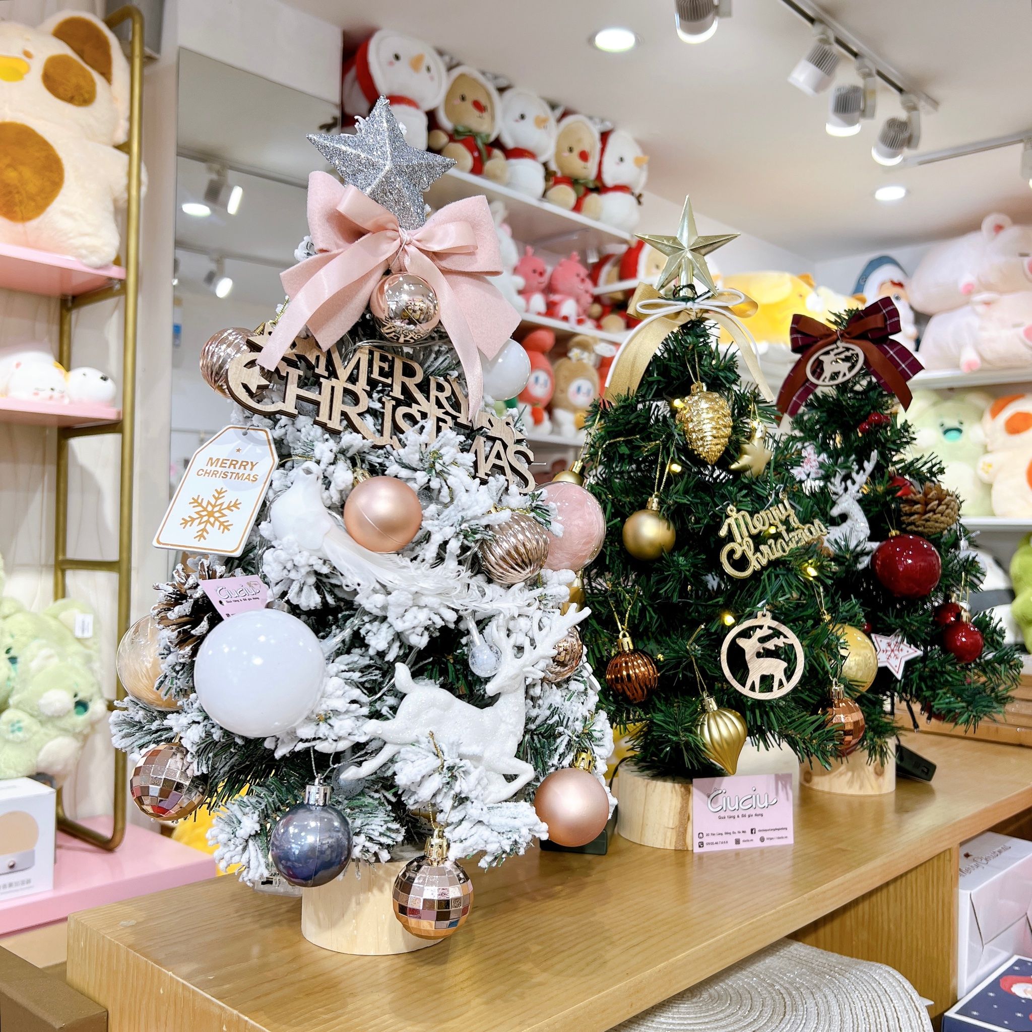  Cây thông giáng sinh phủ tuyết tone hồng 45cm 