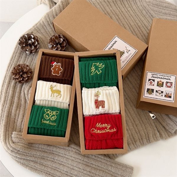  Set 3 tất Giáng Sinh Suxinaimin hộp giấy 